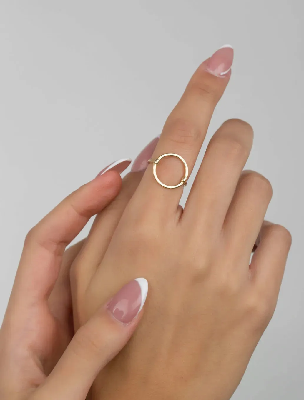 18K Gold Eternal Circle Ring