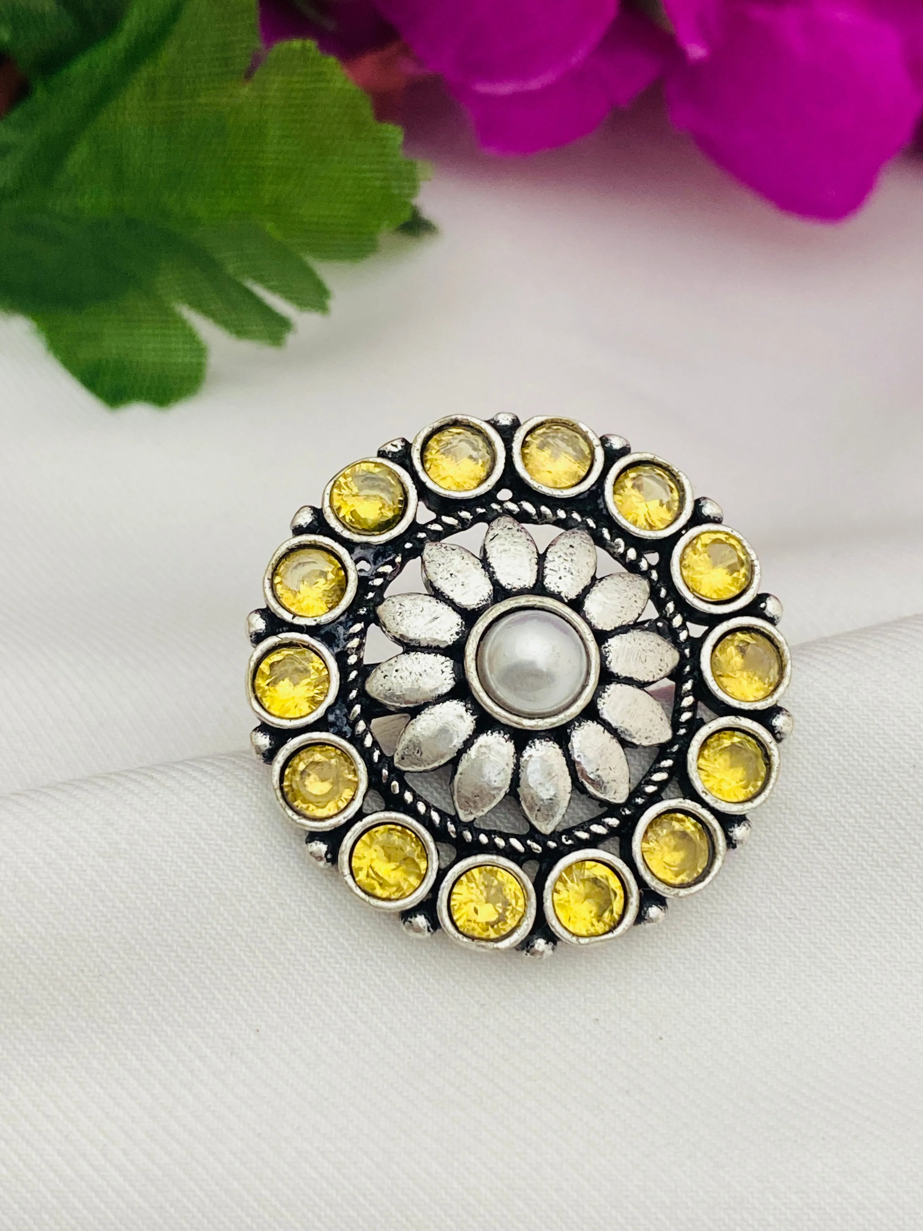 Attractive Yellow Stone Beaded Floral Designed Oxidized Pearl Finger ring