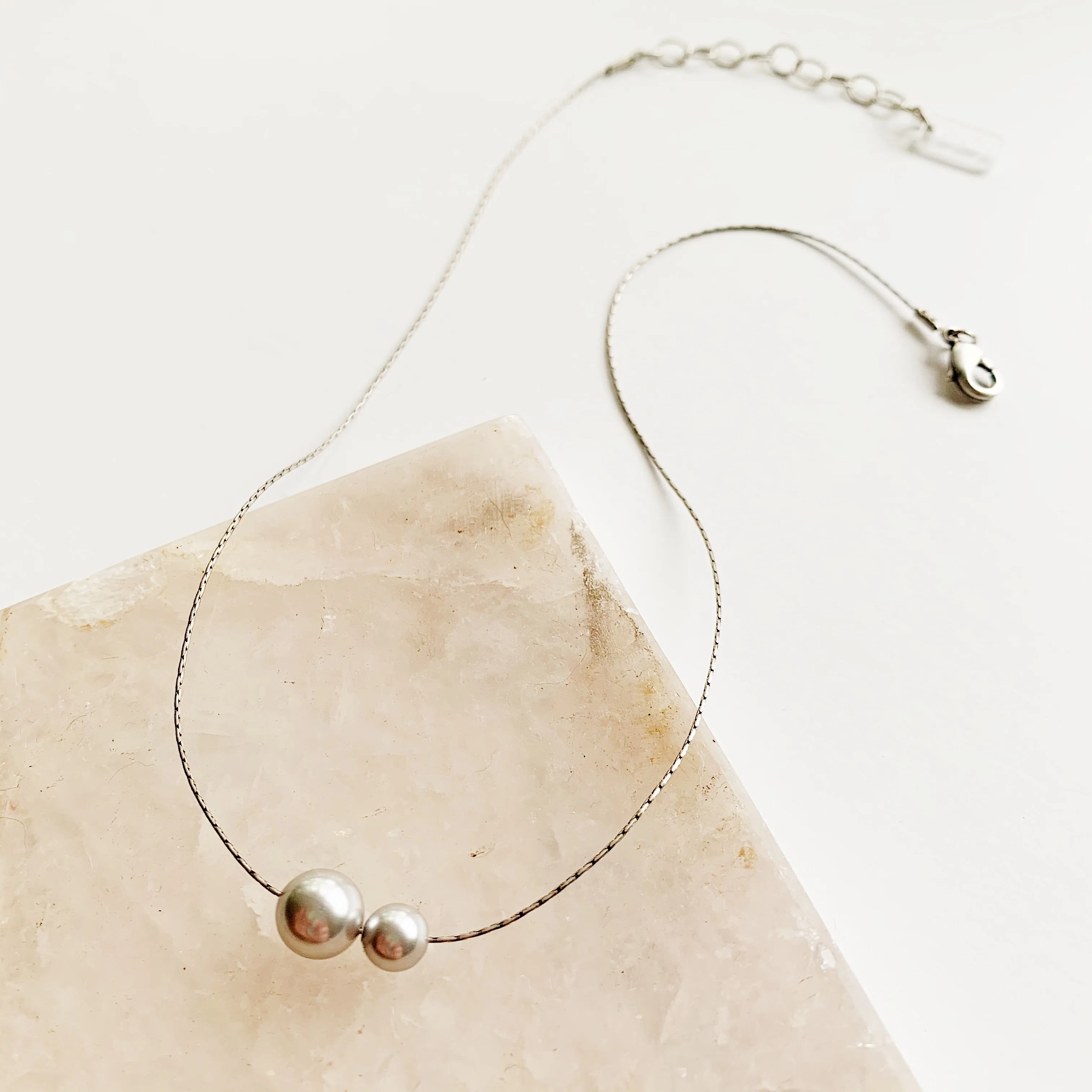 Billie Pearl Choker