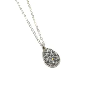 Elipse Charm Necklace, Chrysanthemum