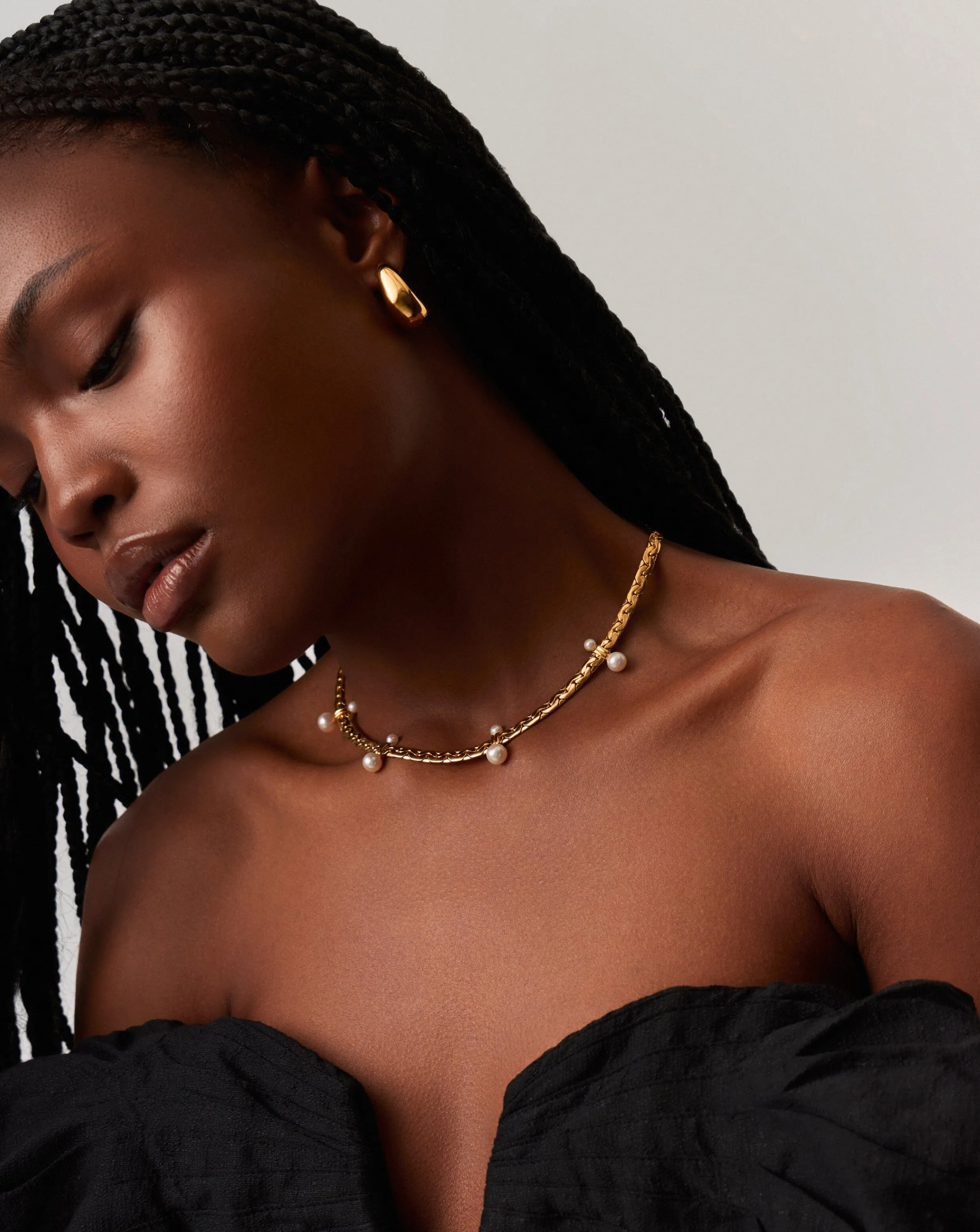 Floating Pearl Cobra Chain Choker | 18k Gold Plated/Pearl