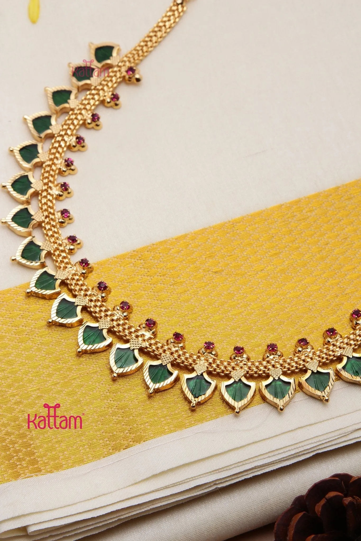 Goldone Kerala Palakka Choker ( No Earrings )