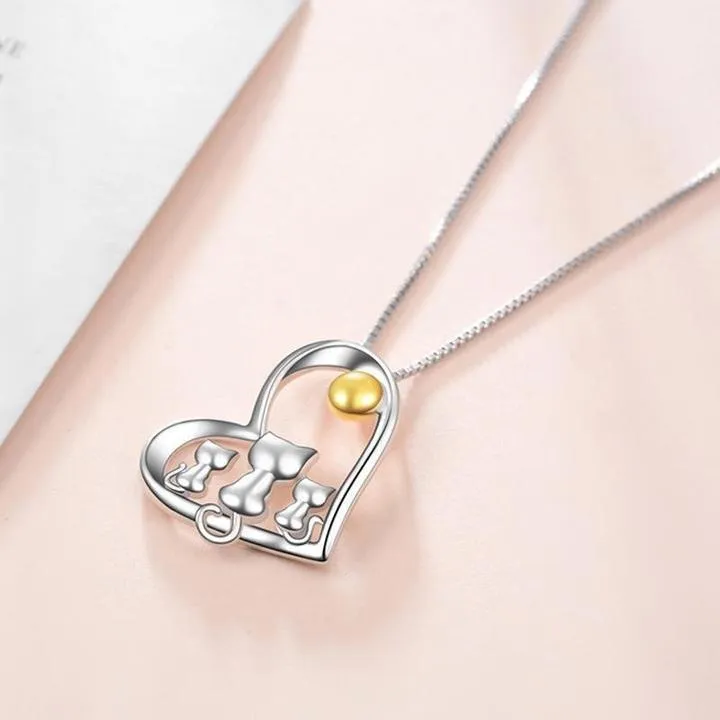 Heart Pendant Necklace With Family Cat