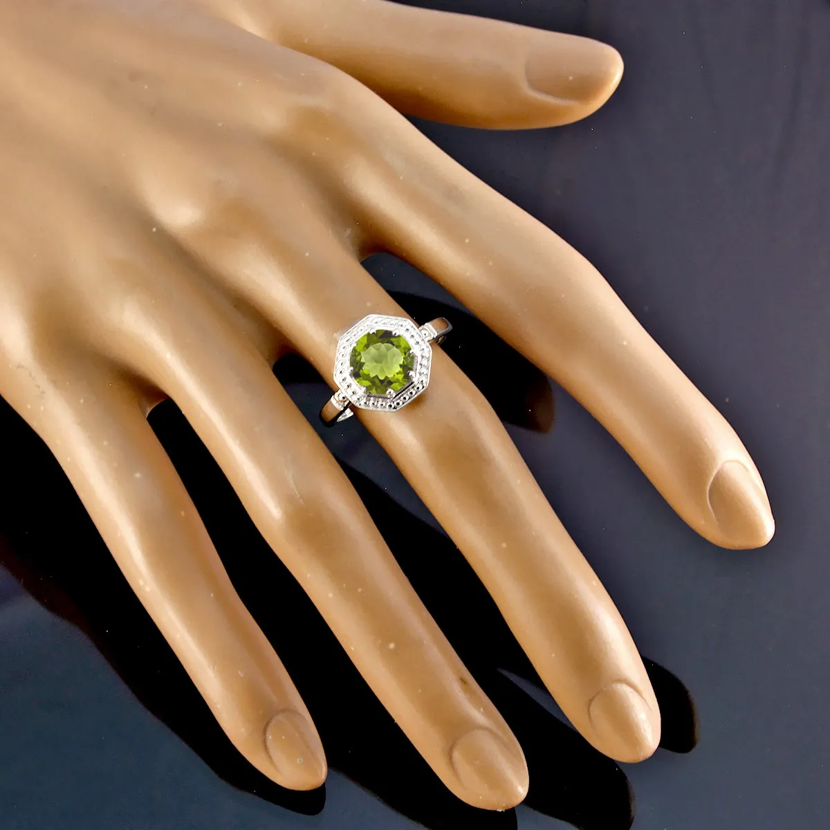 Hot Stone Peridot 925 Sterling Silver Rings Estate Jewelry For Sale