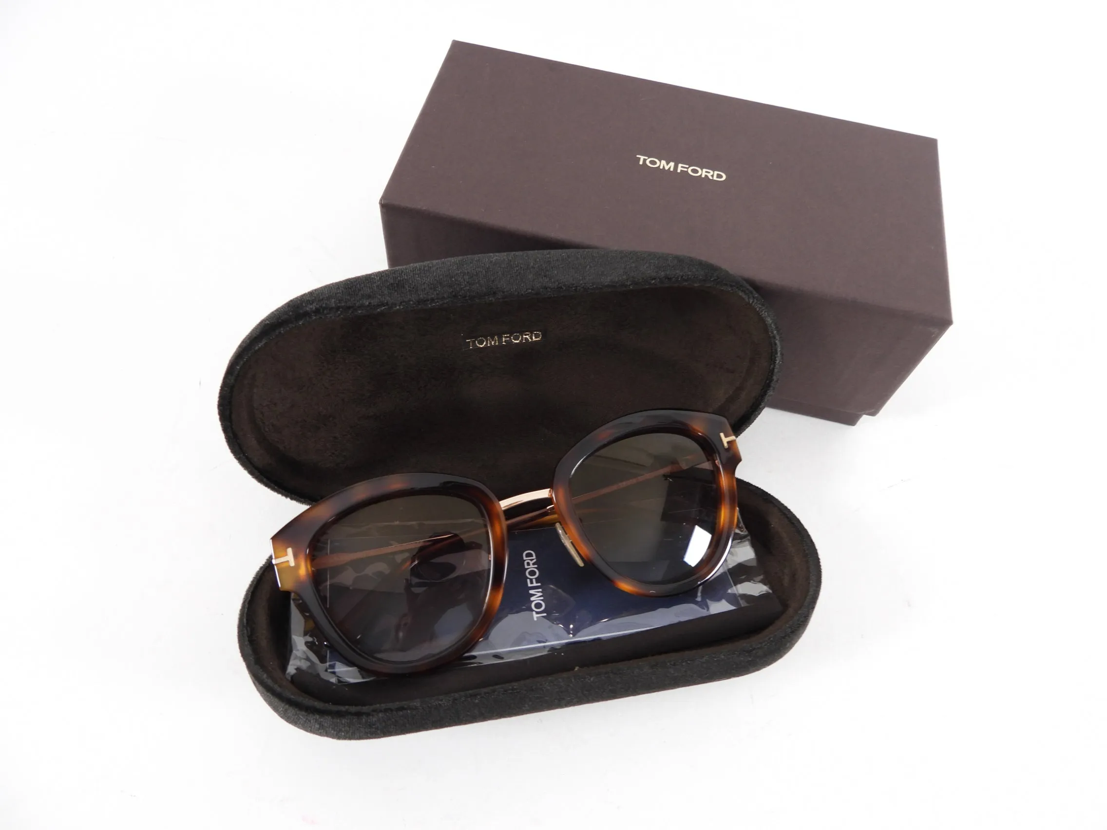 Tom Ford TF574 Mia 02 Brown Round Tortoise Sunglasses